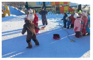 Зимние забавы и игры Зимние забавы и игры.