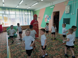 "В гости к Матрёшке" "В гости к Матрёшке".