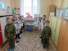 группа Одуванчики группа Одуванчики.