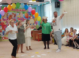 «Академия звёзд» «Академия звёзд».