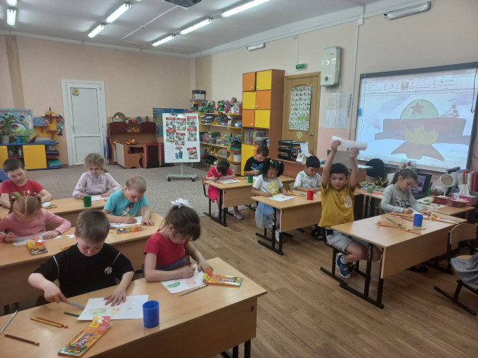 группа Одуванчики группа Одуванчики.